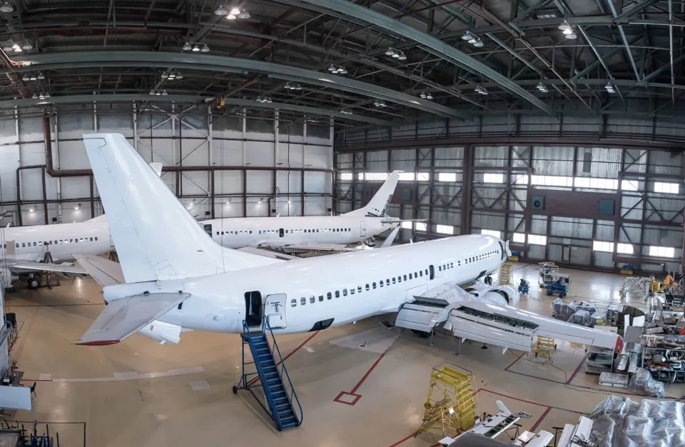 Commercial fleet maintenance programme execution